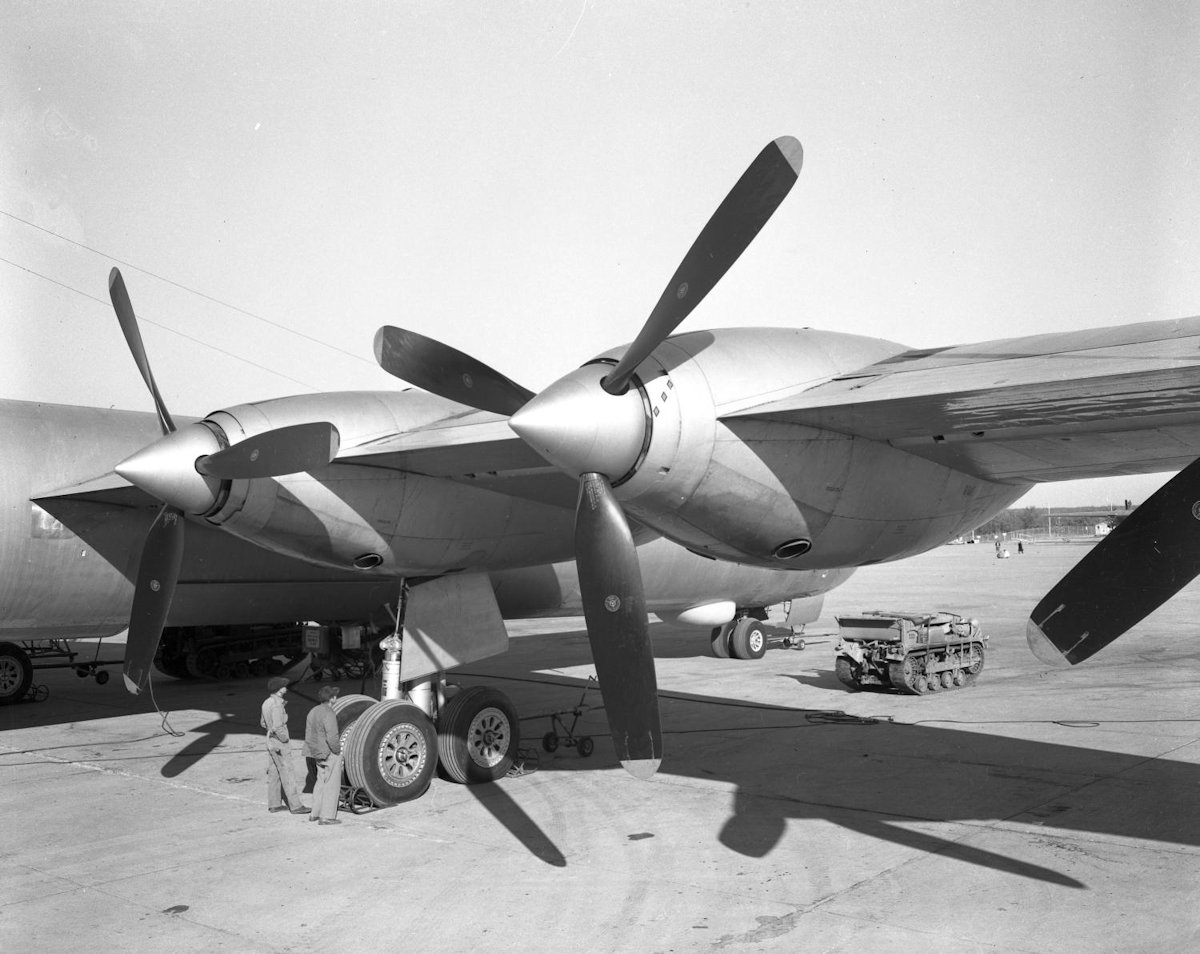 b-36 props