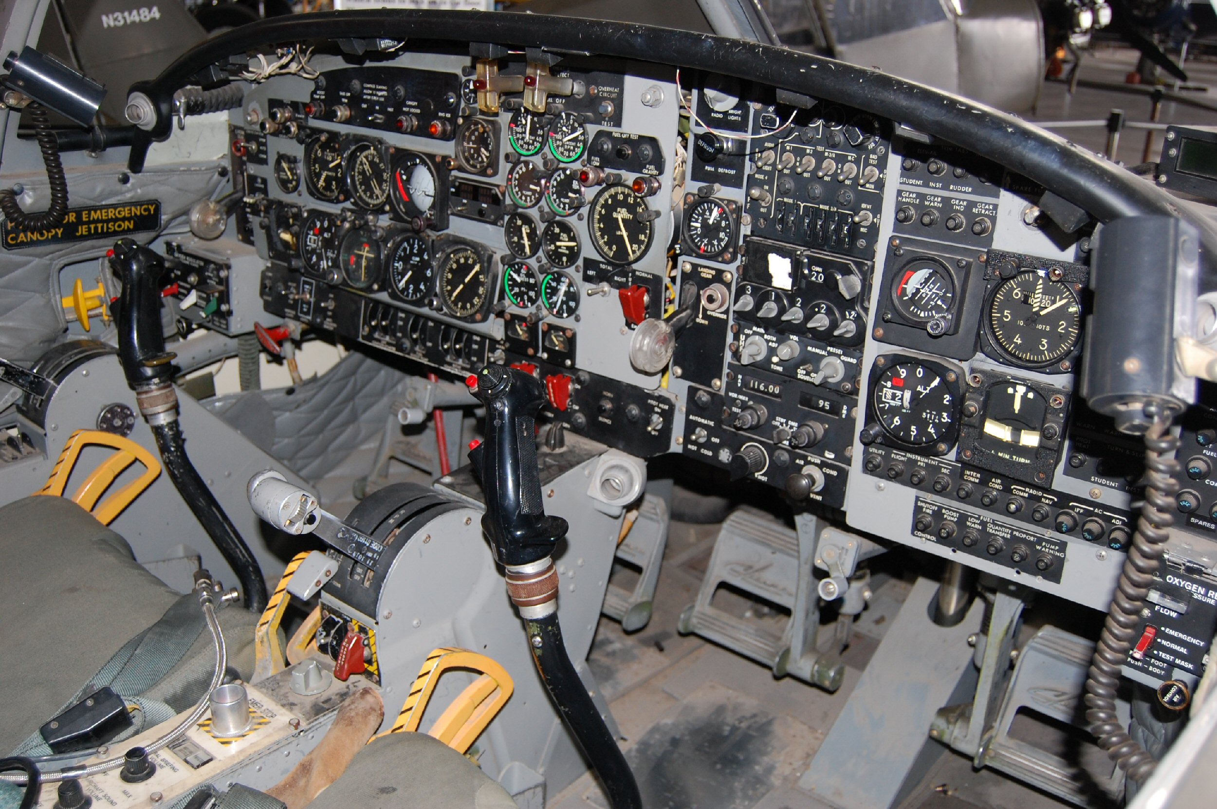 vfm t-37 cockpit