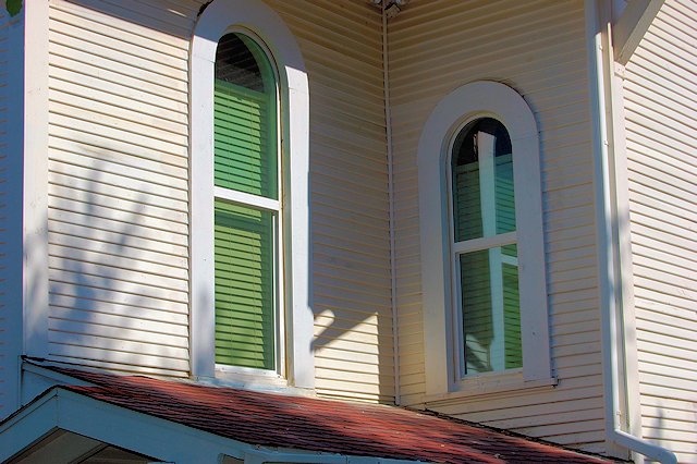 wooden st paul east windows